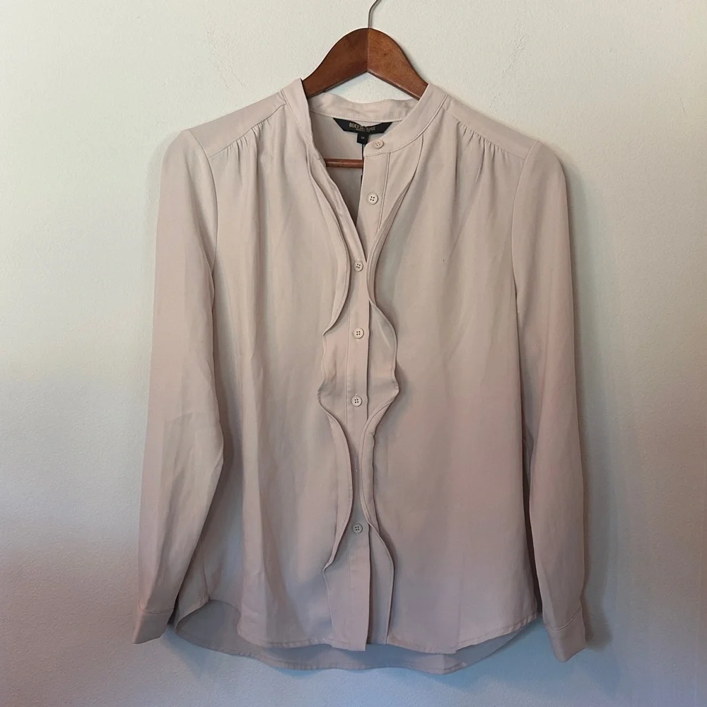 Chic Cream Ruffle Blouse - Picture 1 of 5
